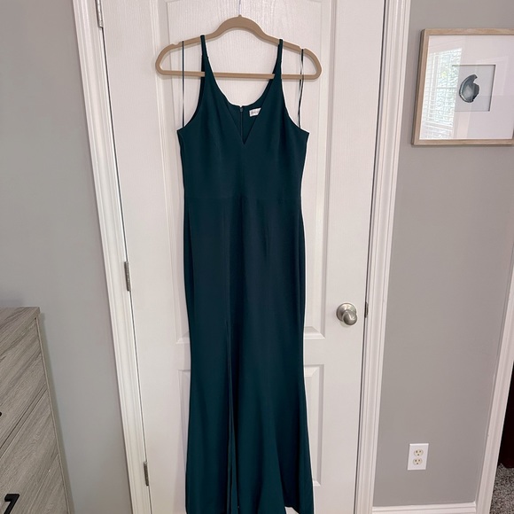 Dress the Population Iris Slit Crepe Gown in New Pine, medium - Picture 2 of 11
